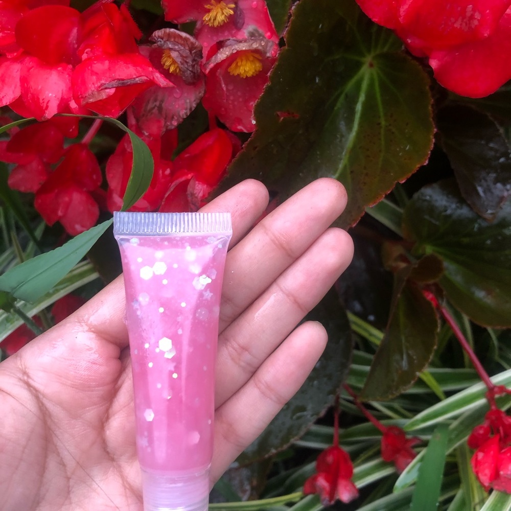 Lipgloss - Picture 4 of 16